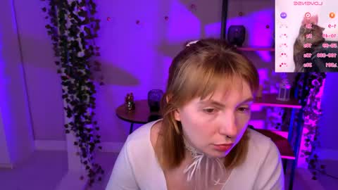 Snapshot of susie_miu chatting on May 2026 09:32:01 PM SUSIE 3 online show from May 2026 09:32:01 PM