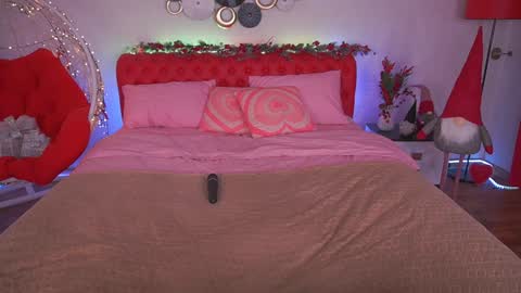 Snapshot of susiewood chatting on January 2025 09:09:02 PM Susie online show from January 2025 09:09:02 PM