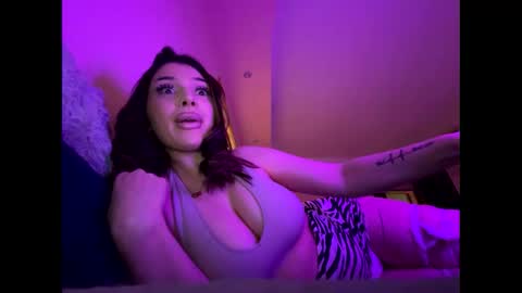 Snapshot of sussanbe1 chatting on May 2026 01:41:01 PM sussanbe1 online show from May 2026 01:41:01 PM