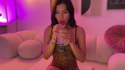 Susy  online show from May 2026 11:46:02 PM