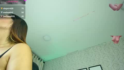 Snapshot of sussy__stone chatting on January 2025 04:00:01 PM online show from January 2025 04:00:01 PM