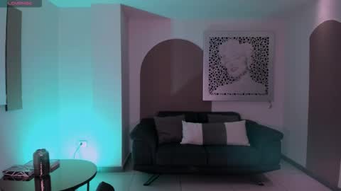 Snapshot of sussybell_ chatting on November 2025 07:35:02 PM Sussy Bell online show from November 2025 07:35:02 PM