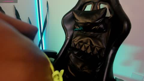 Sussy online show from January 2025 08:25:02 PM