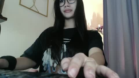 susie online show from October 2025 03:47:02 PM