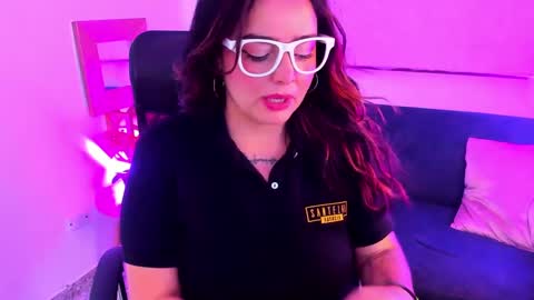 Susuya  online show from September 2025 06:35:01 PM