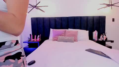 Snapshot of susyy7 chatting on October 2025 03:40:02 AM susyy online show from October 2025 03:40:02 AM