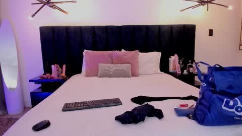 Snapshot of susyy7 chatting on October 2025 03:40:01 AM susyy online show from October 2025 03:40:01 AM