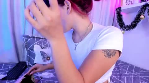 susyy online show from December 2025 07:44:01 PM