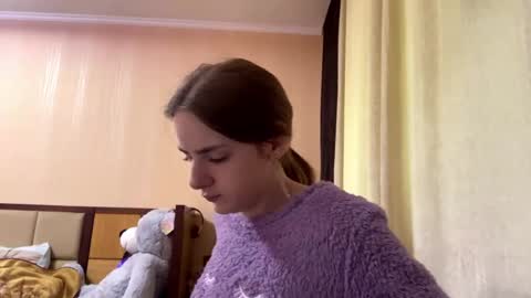 Snapshot of suzannetigerino chatting on May 2026 07:27:02 AM Emila online show from May 2026 07:27:02 AM
