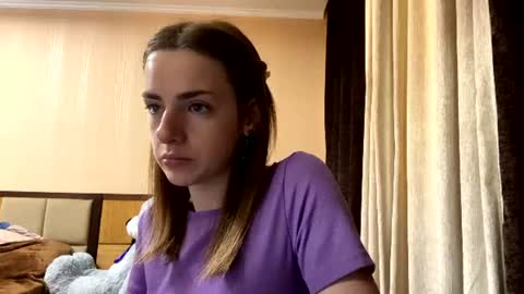 Snapshot of suzannetigerino chatting on July 2026 07:03:01 AM Emila online show from July 2026 07:03:01 AM