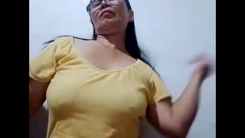 suzzie_hot online show from January 2025 08:28:01 AM