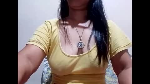 suzzie_hot online show from March 2025 09:59:02 PM