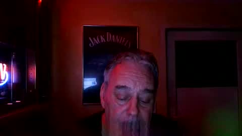 Snapshot of sven1405 chatting on October 2025 04:13:02 AM sven1405 online show from October 2025 04:13:02 AM