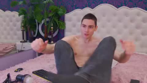 swag_owner online show from June 2026 08:40:01 PM