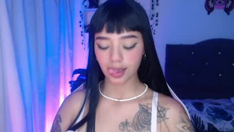 Snapshot of sweeetkittyy22 chatting on May 2026 03:35:01 AM sweeetkittyy22 online show from May 2026 03:35:01 AM