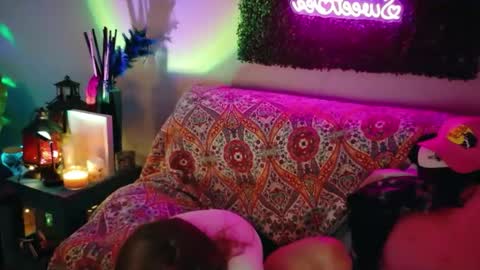 sweeetttea online show from June 2026 05:55:01 PM