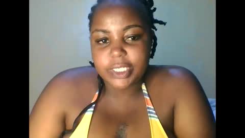 Snapshot of sweet52537 chatting on February 2025 05:31:01 PM sweet52537 online show from February 2025 05:31:01 PM