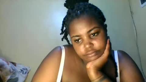 Snapshot of sweet52537 chatting on February 2025 11:09:02 PM sweet52537 online show from February 2025 11:09:02 PM