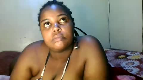 Snapshot of sweet52537 chatting on February 2025 08:42:02 PM sweet52537 online show from February 2025 08:42:02 PM