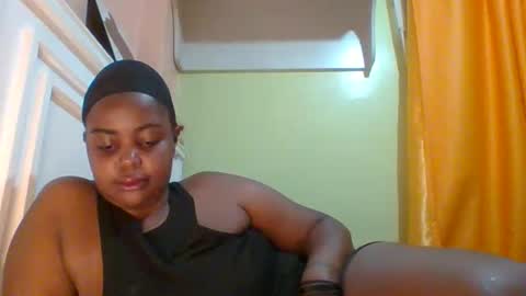 Snapshot of sweet52537 chatting on September 2025 06:43:02 PM sweet52537 online show from September 2025 06:43:02 PM