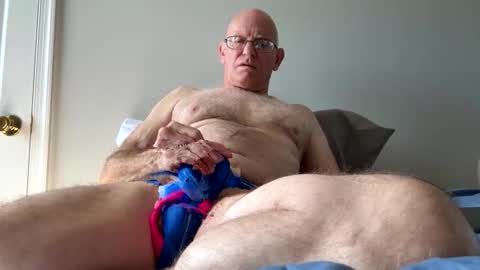 Zeppelin man online show from March 2026 07:17:01 PM