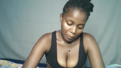 sweet69berry online show from January 2026 08:22:02 PM
