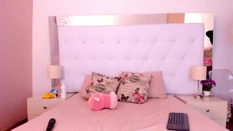 Snapshot of sweet__abbey chatting on October 2025 07:44:02 PM Abby online show from October 2025 07:44:02 PM