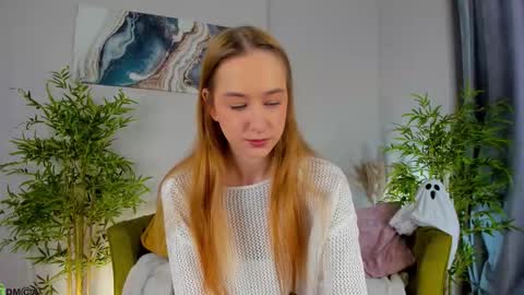 Monica  GTM 3MoTuWeFrSa 500pm-1000pm  online show from October 2025 12:56:02 AM