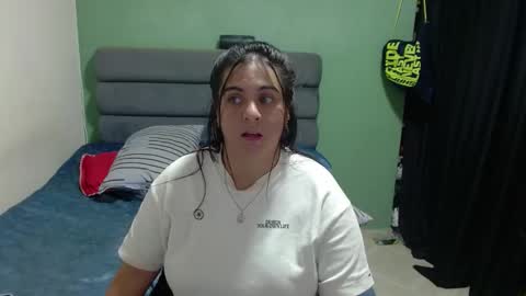 Nikol online show from March 2025 03:56:01 PM