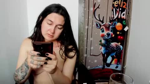 Snapshot of sweet__suck69bitch chatting on December 2024 08:38:02 PM sweet__suck69bitch online show from December 2024 08:38:02 PM