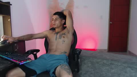 sweet_angel25 online show from September 2025 10:37:02 PM