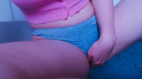 sweet_babby19 online show from May 2026 03:59:02 AM