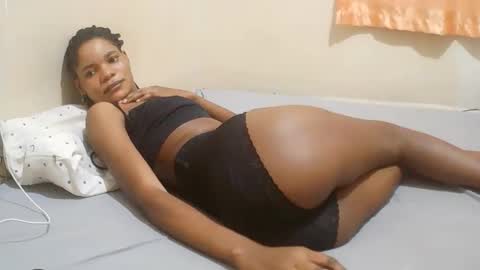 sweet_babe556 online show from April 2026 06:10:01 PM