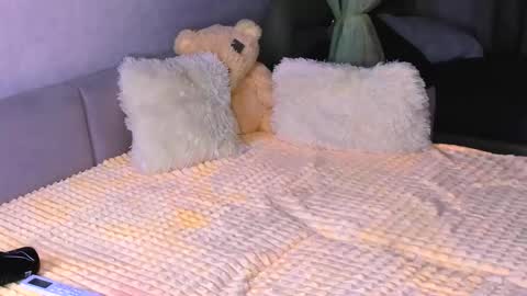 Alice online show from October 2025 03:38:02 PM