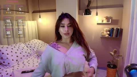 Camila online show from December 2024 01:39:02 AM