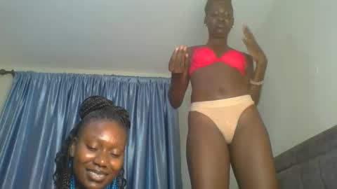 Camila online show from January 2026 12:27:01 AM