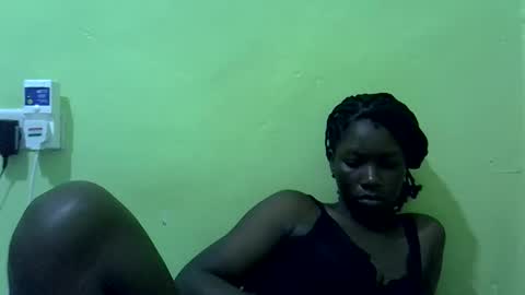 sweet_cherie1 online show from May 2026 05:41:01 PM