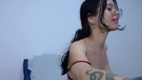 sweet_cloe444 online show from May 2026 03:23:02 AM