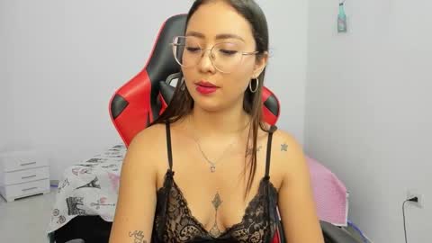 sweet_coral_ online show from March 2026 10:35:01 PM