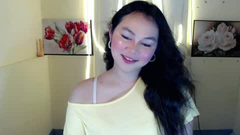 Snapshot of sweet_danicaa chatting on June 2026 02:39:01 AM danice online show from June 2026 02:39:01 AM