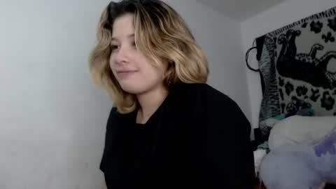 sweet_dream_10 online show from July 2026 03:08:01 AM