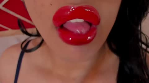 sweet_eliizabeth online show from July 2026 12:33:01 PM