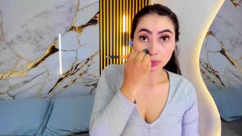 sweet_flame_ online show from September 2025 09:03:02 PM