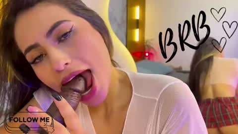 sweet_flame_ online show from September 2025 07:25:02 PM