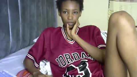 sweet_freaky online show from May 2026 09:33:01 PM