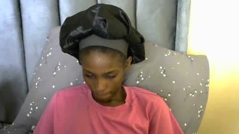 sweet_freaky online show from July 2026 06:24:02 PM