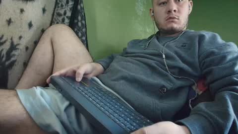 sweet_guy36 online show from October 2025 03:42:01 PM