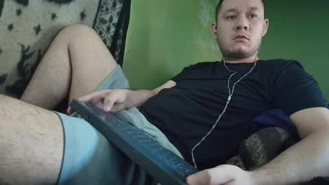 sweet_guy36 online show from October 2025 03:45:01 PM