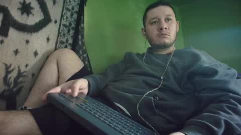 sweet_guy36 online show from October 2025 02:18:02 PM
