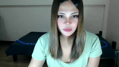 sophia daisy  online show from February 2025 01:57:01 AM